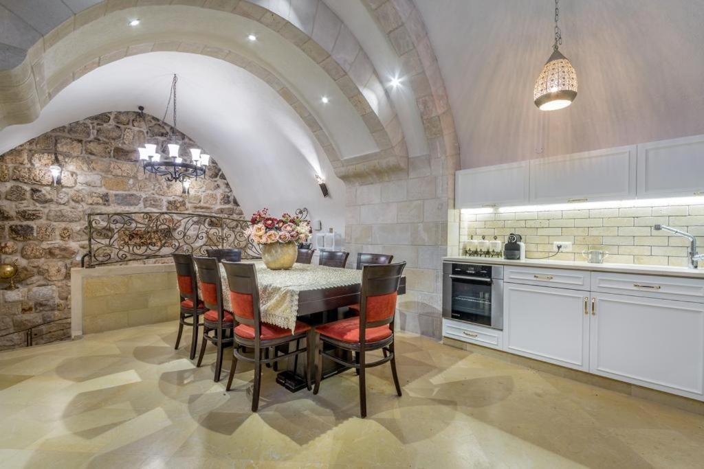 Western Wall Luxury House Jerusalém Exterior foto